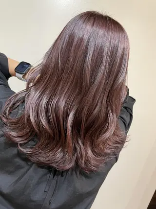セミロング カラー ハイトーン得意😍 Lumiereのヘアスタイル