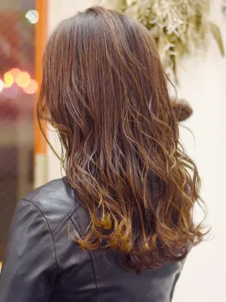 ロング カラー Atem ☀️大町店のヘアスタイル