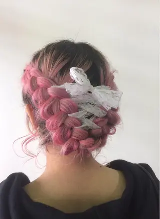 セミロング 最高級エクステ /羽エクステ白石宇由のヘアスタイル