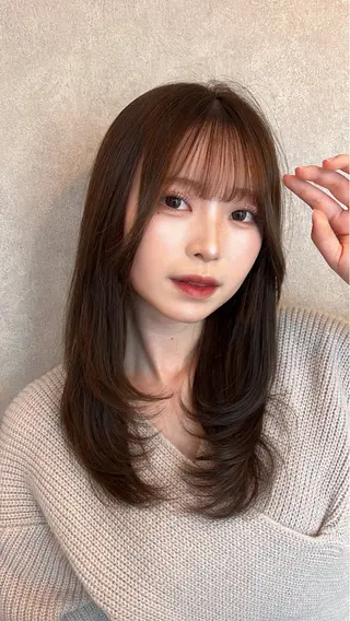 セミロング 🎀しゅな/韓国 レイヤー/うる艶のヘアスタイル
