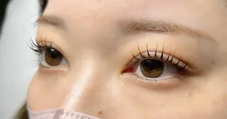 マツエク・マツパ ヒラソル Yura🌿の眉毛・アイブロウイメージ