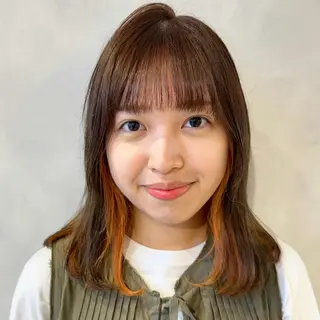 ミディアム カラー デザインカラー/パー マ🦖外岡咲希🦖のヘアスタイル