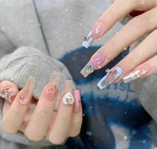 ネイル D-BEAUTY Nailsalonのネイルデザイン