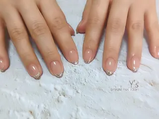 ネイル YUMI NAGAI のネイルデザイン
