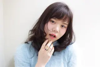 ミディアム タジマ ヤスヒサのヘアスタイル