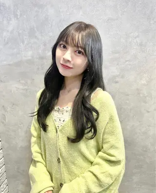 ロング Fi-Ne原宿店店長 プルエクNANAMIのヘアスタイル