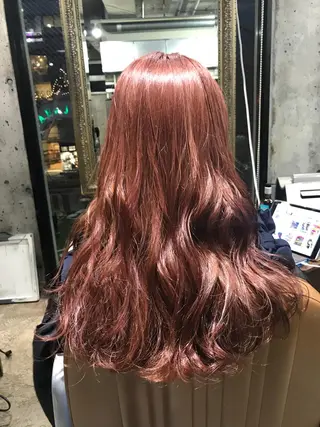 セミロング カラー パーマ ヘアアレンジ メンズ キッズ ネイル マツエク・マツパ サロンドミルク 渋谷高比良のヘアスタイル