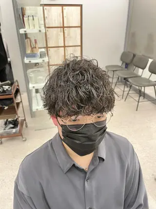 ショート 京都河原町 メンズパーマ助川龍哉のヘアスタイル