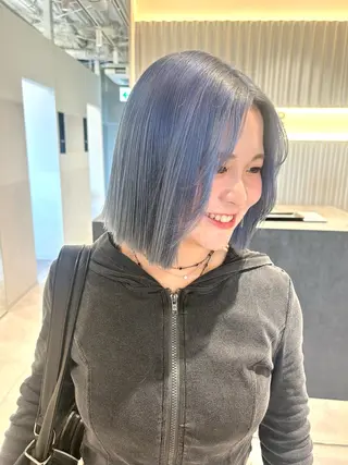 ショート カラー 🫒オリーブ/透け感 レイヤー🌿モエカのヘアスタイル