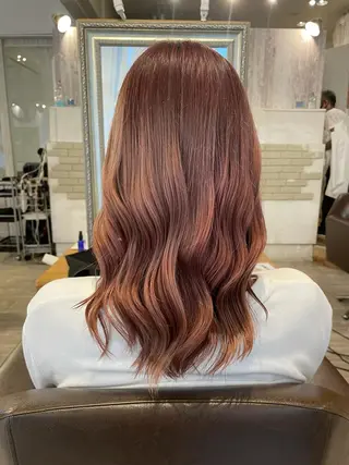 セミロング 千野 優由のヘアスタイル