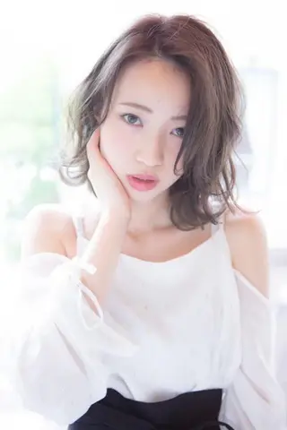 ミディアム 個性派ウルフ/メンズ /ブリーチ/パーマのヘアスタイル