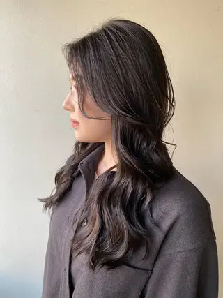 ロング 佐藤 智春のヘアスタイル