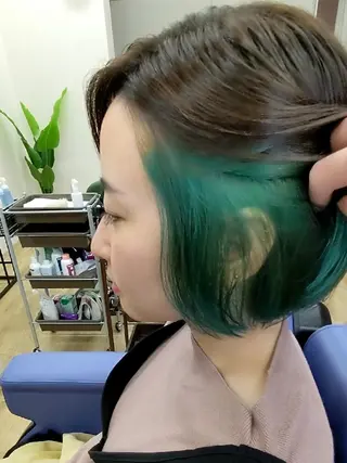 ショート カラー ヘアアレンジ 🏝川津瑛二🧖♀ 極上パーマ&カラー⭕のエステ・リラクイメージ