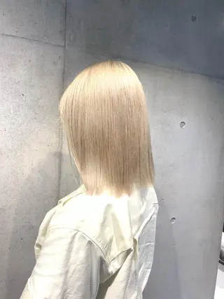 セミロング カラー 赤みゼロ/透明感 カラー🌿KANTAのヘアスタイル