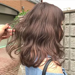 セミロング カラー レイヤー/顔周り /AKARIのヘアスタイル