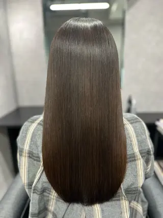 セミロング 岩崎 恵実のヘアスタイル