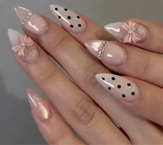 ネイル MoonHi Nail 朝霞台のネイルデザイン