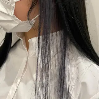 カラー 中根 麻友香のヘアスタイル