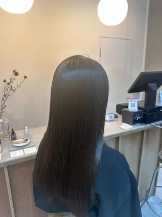 ロング Shiro RENのヘアスタイル