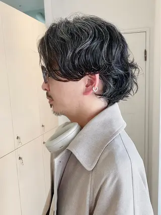 ミディアム パーマ メンズ 川間 将彦のヘアスタイル