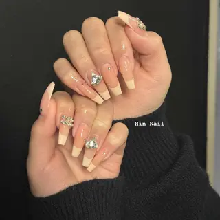 ネイル HIN NAILのネイルデザイン