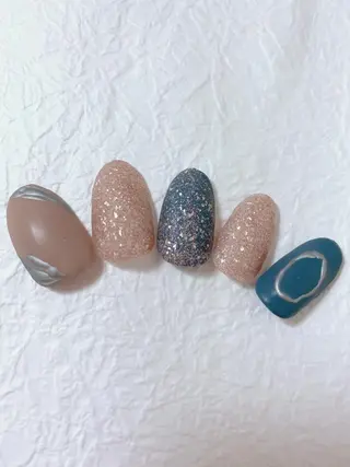 ネイル レイレア ネイルルームのネイルデザイン