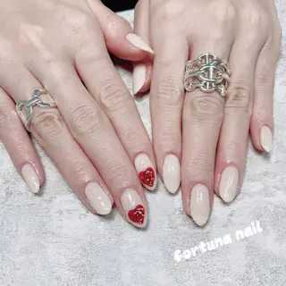 ネイル Nail •Head スパFortunaのネイルデザイン