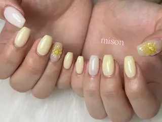 ネイル mison 安形友花のネイルデザイン