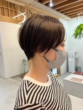 ショート 天神最安値エクステ カラーレイヤーカットのヘアスタイル