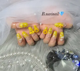 ネイル b.nari nailのネイルデザイン