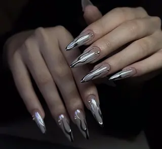 ネイル 🎀 KiKi_nailのネイルデザイン