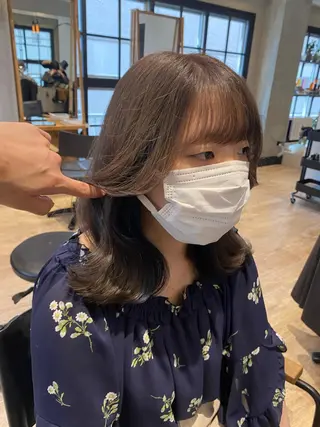 セミロング 新宿/顔周りカット +レイヤー=しずく♩のヘアスタイル