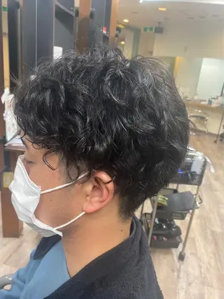 パーマ メンズ ラゾアミスタ🕊 さとう ななほのネイルデザイン