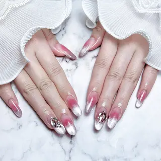 ネイル Ugirl Nail Pinpin🤍のネイルデザイン