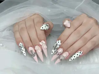 ネイル Cloudy Chan Nailのネイルデザイン
