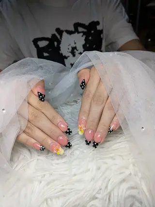 ネイル Queen Nail 研修生のネイルデザイン