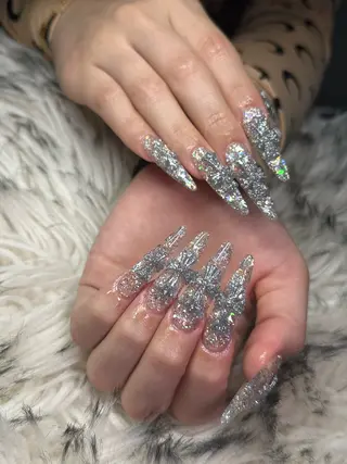 ネイル nes.nail★ AYANOのネイルデザイン