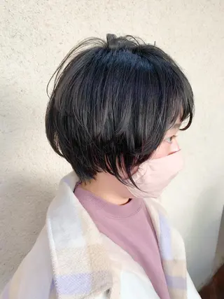 ショート 角戸 りおのヘアスタイル