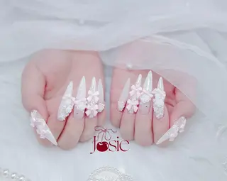 ネイル YURI NAILのネイルデザイン