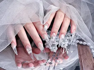 ネイル ✨Nailsalon Vi+✨のネイルデザイン