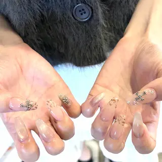 ネイル yuri .のネイルデザイン