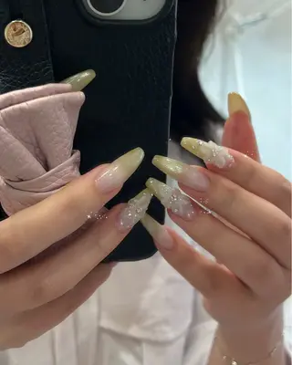 ネイル Nihonthy Nail 新宿のネイルデザイン