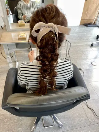 ロング ヘアアレンジ 美髪× ヘアセット✨Araiのヘアスタイル