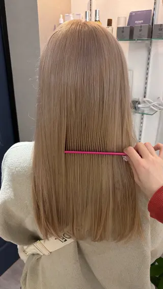 ロング カラー Karin／ レイヤーブリーチ🥀のヘアスタイル