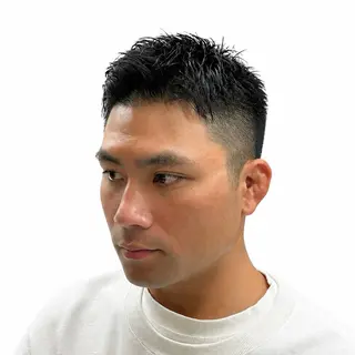 ショート メンズ インフィニィトネオ 三浦のヘアスタイル