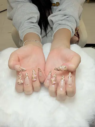 ネイル ANH ゴテゴテネイルのネイルデザイン