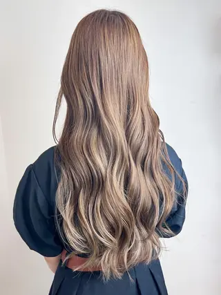 セミロング カラー ITbyALBUM 浦和店のヘアスタイル