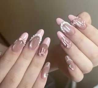 ネイル Pure&Rich Nailのネイルデザイン