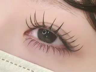 マツエク・マツパ ︎︎_white︎︎ 上本町ミヅキ︎︎🫧のマツエク・マツパデザイン