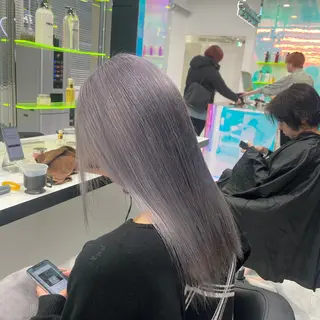 ロング ‎🤍札幌ハイトーン 🤍シンゴのヘアスタイル